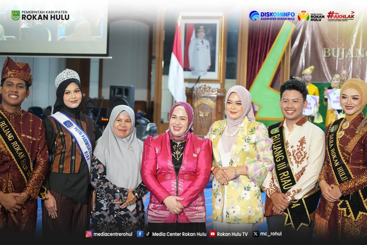 Sempat Ditunda Akibat Hujan Deras, Grand Final Bujang Dara Rohul 2026 Akhirnya Sukses Digelar.