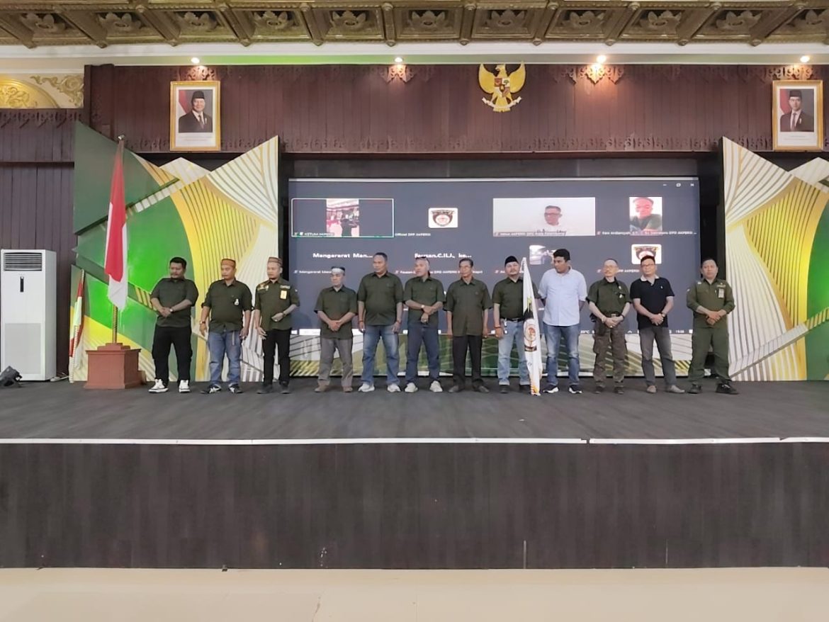 Semarak HUT AKPERSI ke-2 dan KLTV ke-6, DPC AKPERSI se-Kalbar Resmi Dilantik, Santunan Anak Yatim Warnai Peringatan