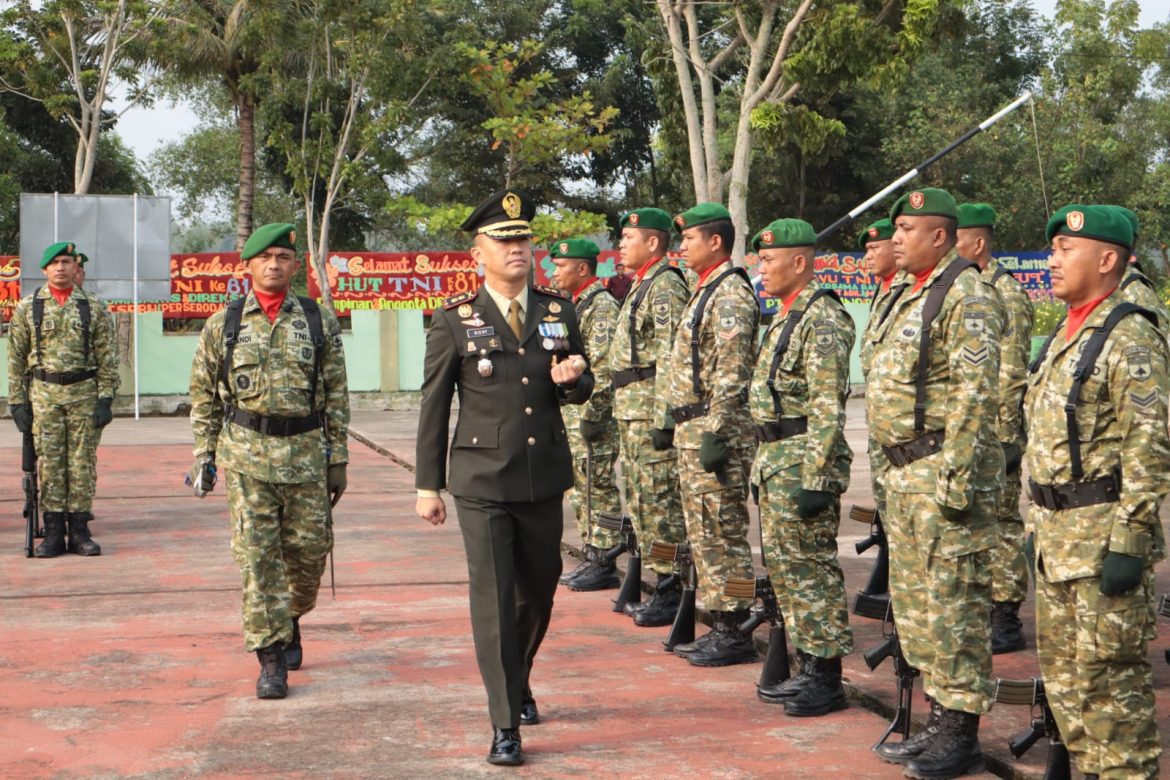 Pada Upacara HUT ke-81 TNI, Dandim 0321/Rohil Tegaskan TNI Harus Makin PRIMA dan Dekat dengan Rakyat
